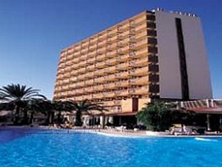 Cabana Hotel